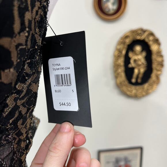 Frederick’s of Hollywood Black & Gold Lace Bodysuit Toyna – Size Small - Picture 2 of 5